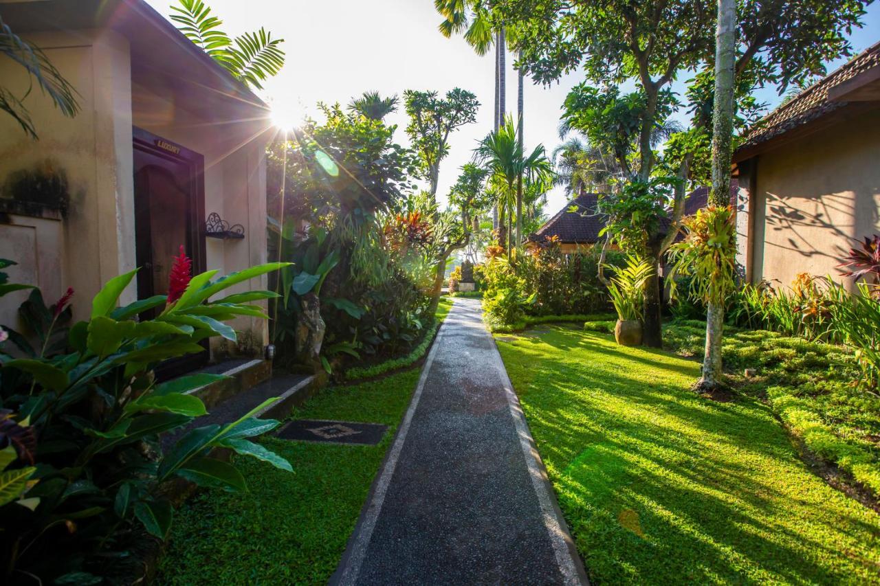 Villa Mandi Ubud Esterno foto